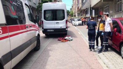 saglik ekibi -  Minibüsün altında kalan 3 yaşındaki çocuk feci şekilde can verdi Videosu