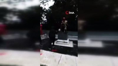 italyan -  - Heykel saldırıları İtalya’ya sıçradı Videosu