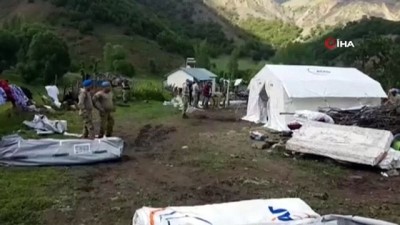  Depremin şiddeti kameraya böyle yansıdı