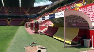 kapali alan - Kadir Has Stadı 97 gün sonra kapılarını açacak Videosu