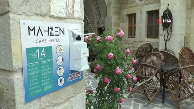 isaf -  Kapadokya’ya balayı çiftleri büyük ilgi gösteriyor Videosu