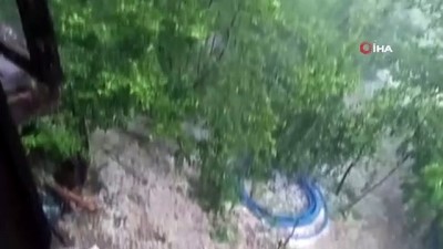 almanlar -  Dolu yağışı köyü beyaza bürüdü Videosu