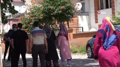 universite sinavi -  Elazığ'da dehşet...Baba sınav için gelen kızını öldürdü, kendini ağır yaraladı Videosu