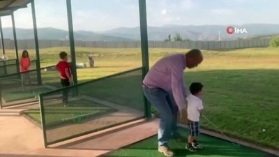 golf sahasi - Huzur şehri Tunceli'de golf heyecanı başladı Videosu
