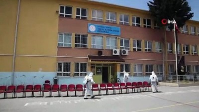 irak -  Kartal’da okullar, LGS sınavı öncesi köşe bucak dezenfekte edildi Videosu