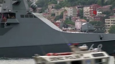  Rus savaş gemisi İstanbul Boğazı’ndan geçti