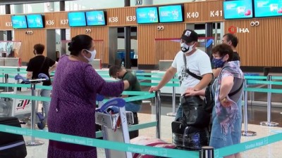 mahsur kaldi -  İstanbul’dan tahliye uçuşları sürüyor Videosu