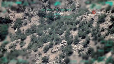 kara harekati -  - PKK’lı teröristler inlerinde vuruldu Videosu