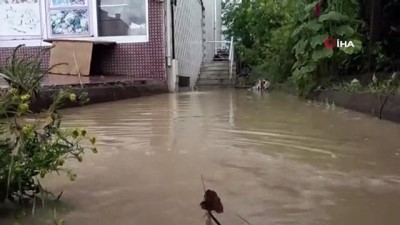 aktuel -  Safranbolu’da etkili olan sağanak yağış yolları dere yatağına çevirdi Videosu
