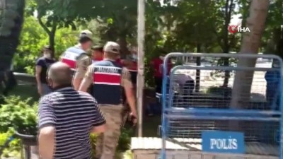 polis merkezi -  Kadını darp eden şahıs, o sırada olay yerinden geçen jandarma tarafından yakalandı Videosu