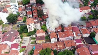 yasli kadin -  Kocaeli’de 3 bina alev alev yandı Videosu
