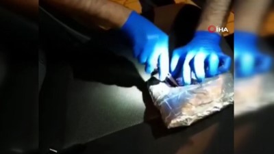 narkotik -  Muğla’da araca zulalanmış uyuşturucu ele geçirildi Videosu