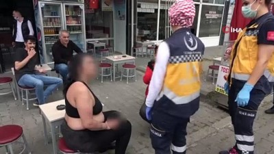  Samsun’da yola atlayan yarı çıplak kadını polis kurtardı