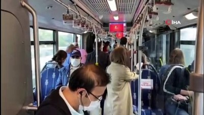 toplu tasima -  Toplu taşıma araçlarında ve duraklarda dikkat çeken yoğunluk Videosu