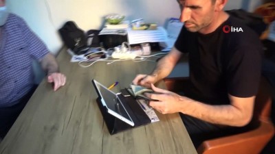 bulduk -  Babalar gününde cüzdanının bulunmasına değil babasının fotoğrafının bulunmasına sevindi Videosu