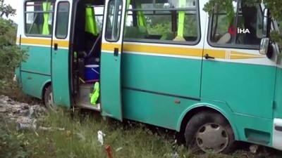 ilkay -   İşçi minibüsü yoldan çıktı: 13 yaralı Videosu
