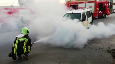  Seyir halindeki otomobil alevlere teslim oldu