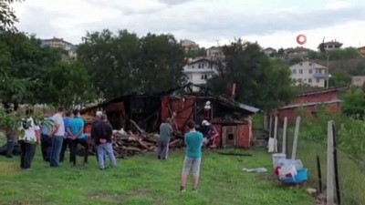  Nallıhan’da hayvanların bulunduğu baraka yandı