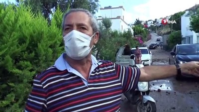 patlama ani -  Bir anda patladı, araçlar suyun altında kalmaktan böyle kurtuldu Videosu