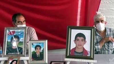  HDP önündeki ailelerin evlat nöbeti 296’ncı gününde