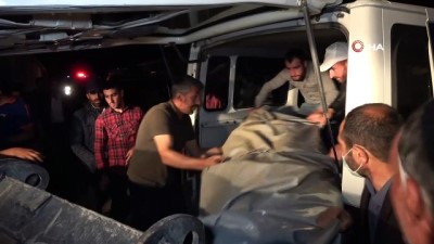  Depremzedelere çadır dağıtıldı