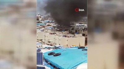 gaz sizintisi -  - İdlib'de mülteci kampında yangın Videosu