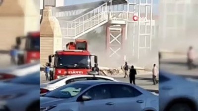  Caminin minaresi böyle yıkıldı