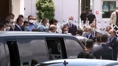  Cumhurbaşkanı Erdoğan pandemi sürecinden sonra İstanbul’da ilk kez bir camide cemaatle cuma namazı kıldı