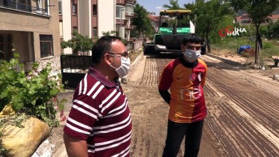 sparta -  Isparta Belediyesi, engelli Mehmet için yolu asfaltladı Videosu
