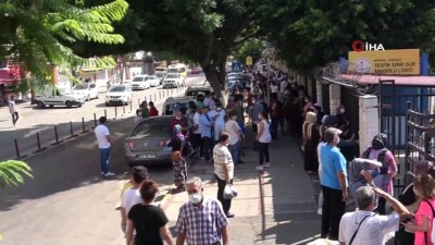 okul bahcesi -  Mersin’de YKS’de veliler sosyal mesafe kurallarını hiçe saydı Videosu