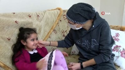  3 yıldır kanserle savaşıyordu, merdivenden düşerek hayatını kaybetti