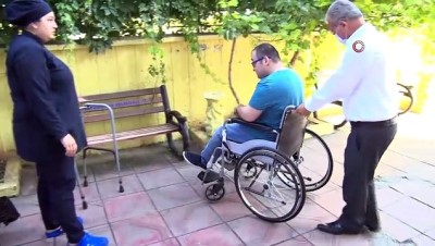 serebral palsi hastasi -  Engelli genç YKS'ye belediye ekiplerince götürüldü Videosu