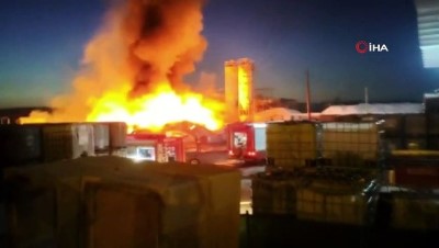 gesi -  Manisa OSB'de fabrika yangını Videosu