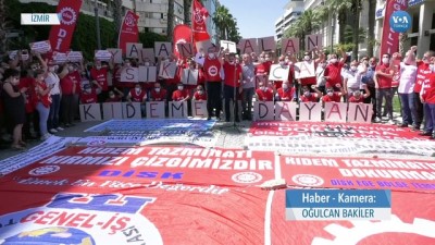 İzmir'de İşçiler Hükümeti Protesto Etti