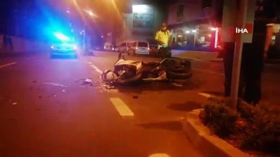  Otomobil ile motosiklet çarpıştı: 2 yaralı