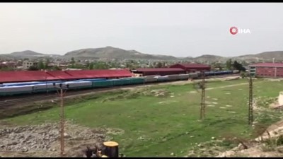 dis ticaret -  Van TSO Yönetim Kurulu Başkanı Takva: “İthalatı yapılan 5 bin 800 ton karpuz çürümeye terk edilmiş” Videosu