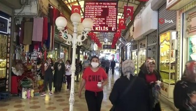  Çocuğunu alan çarşıya koştu