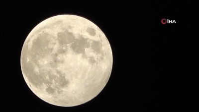  Elazığ'da 'Ay Tutulması” Harput'tan izlendi