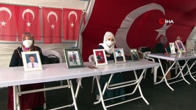  Evlat nöbetindeki ailelerden vekillikleri düşürülen HDP'lilerin tutuklanmasına destek