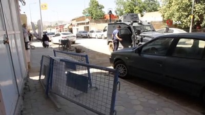  Kızıltepe’de karantinaya alınan adreslerde pankartlı önlem
