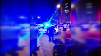 emekli polis -  Başakşehir’de bir sitenin eski ve yeni yönetimi birbirine girdi: 5 yaralı Videosu