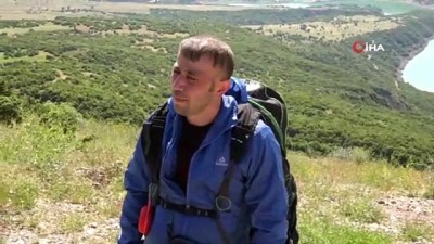  Huzur şehri Tunceli'de yamaç paraşütü heyecanı