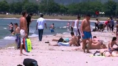 kirkoy -  Plajda sosyal mesafe kuralı ikinci planda kaldı Videosu