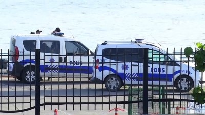 Fatih'te denizde erkek cesedi bulundu - İSTANBUL