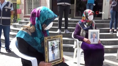  HDP önündeki ailelerin evlat nöbeti 281'inci gününde