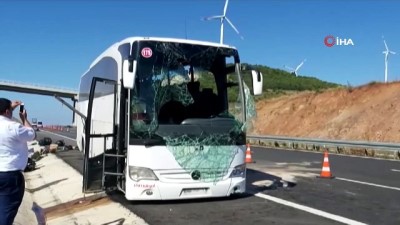  Kontrolden çıkan otobüs yan yattı: 33 yaralı