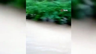 karayollari -  Sağanak yağış sele neden oldu...Ekili araziler zarar gördü Videosu