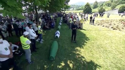 kirim - Srebrenitsa Soykırımı'nın 9 kurbanı son yolculuklarına uğurlanıyor (2) - SREBRENİTSA Videosu