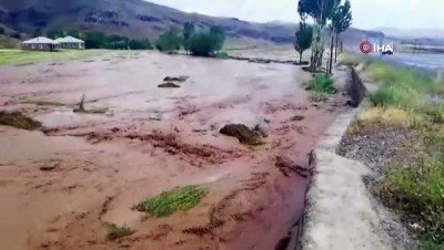 saganak yagis -  Muradiye’de sağanak sele neden oldu Videosu