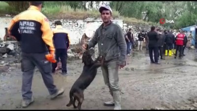  Selin vurduğu köy savaş alanına döndü